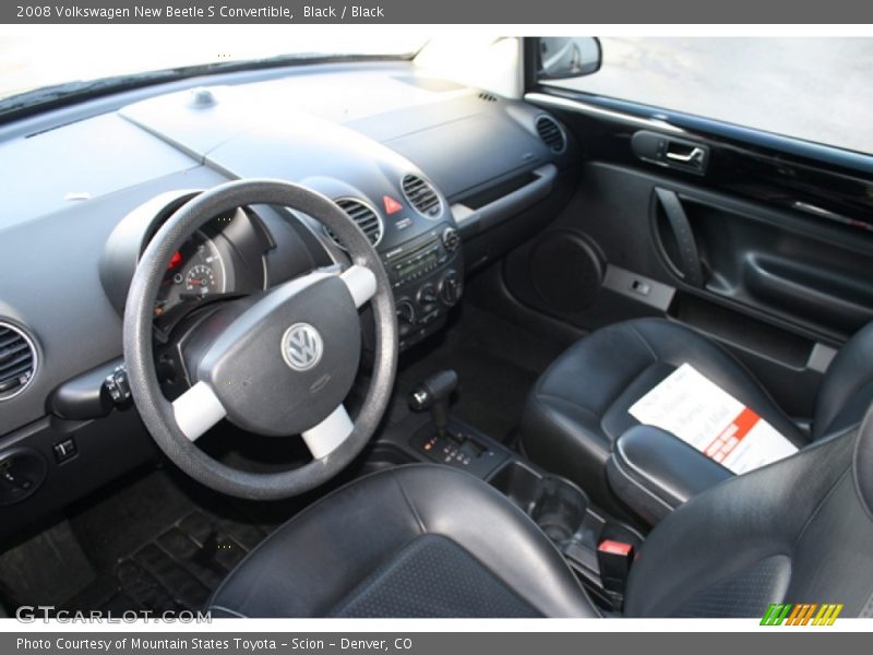 Black / Black 2008 Volkswagen New Beetle S Convertible