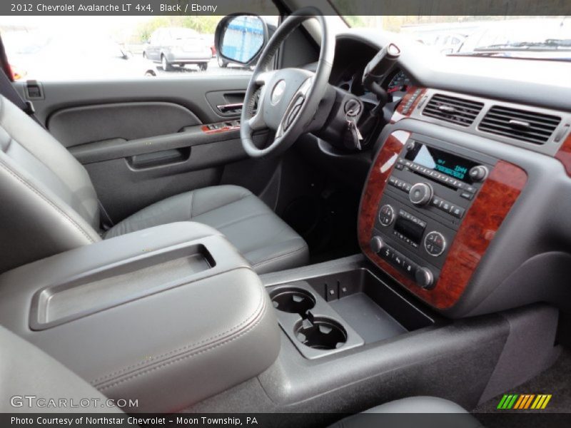 Black / Ebony 2012 Chevrolet Avalanche LT 4x4