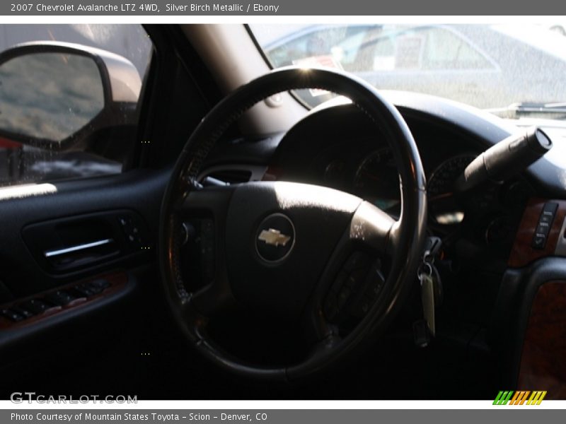 Silver Birch Metallic / Ebony 2007 Chevrolet Avalanche LTZ 4WD