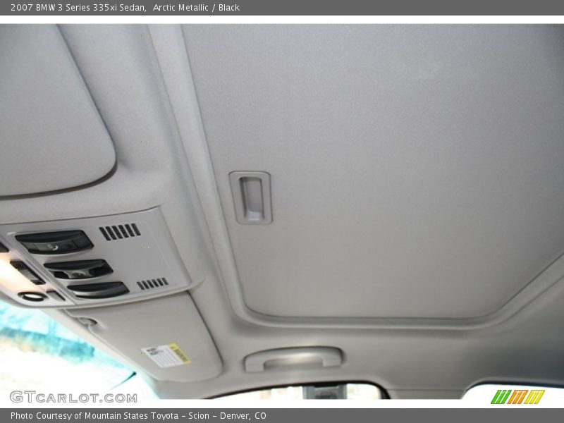 Arctic Metallic / Black 2007 BMW 3 Series 335xi Sedan