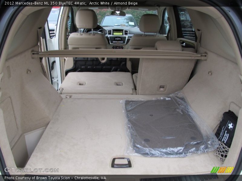 2012 ML 350 BlueTEC 4Matic Trunk