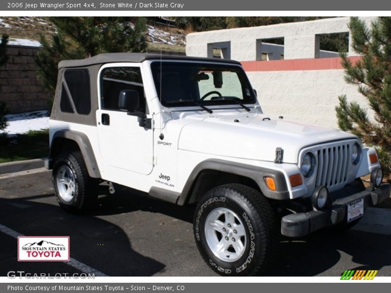 Stone White / Dark Slate Gray 2006 Jeep Wrangler Sport 4x4