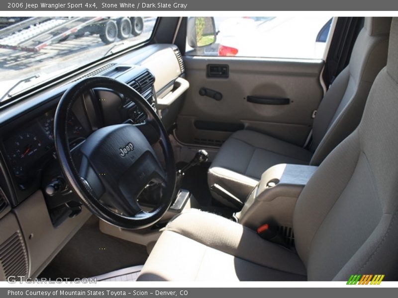 Stone White / Dark Slate Gray 2006 Jeep Wrangler Sport 4x4