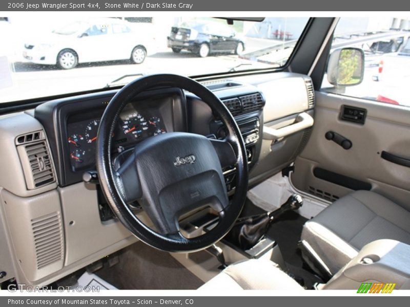 Stone White / Dark Slate Gray 2006 Jeep Wrangler Sport 4x4