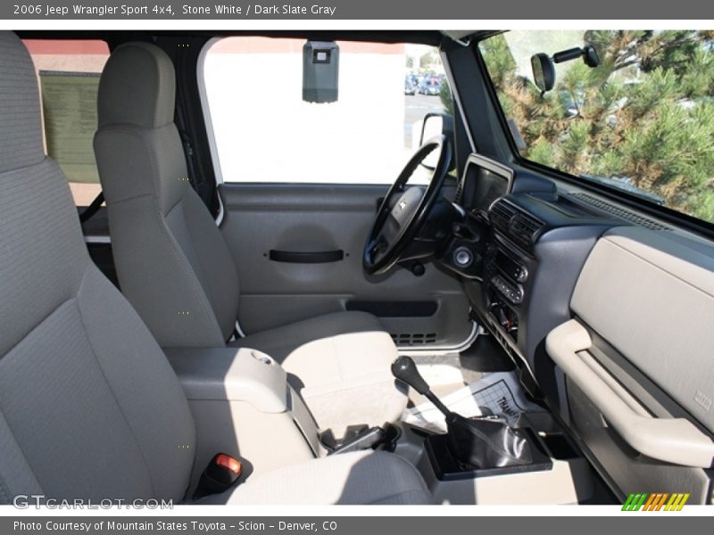 Stone White / Dark Slate Gray 2006 Jeep Wrangler Sport 4x4