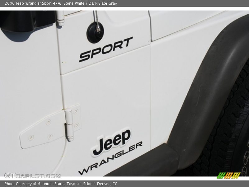 Stone White / Dark Slate Gray 2006 Jeep Wrangler Sport 4x4