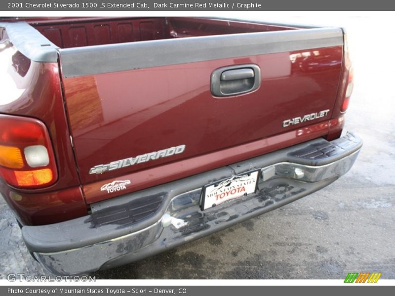 Dark Carmine Red Metallic / Graphite 2001 Chevrolet Silverado 1500 LS Extended Cab