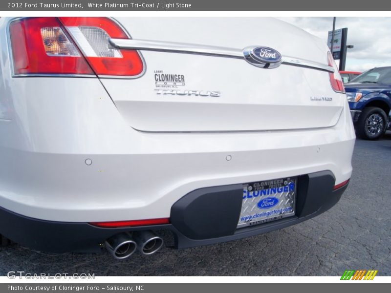 White Platinum Tri-Coat / Light Stone 2012 Ford Taurus Limited