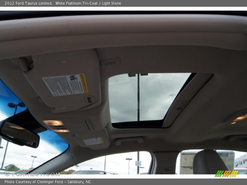 White Platinum Tri-Coat / Light Stone 2012 Ford Taurus Limited