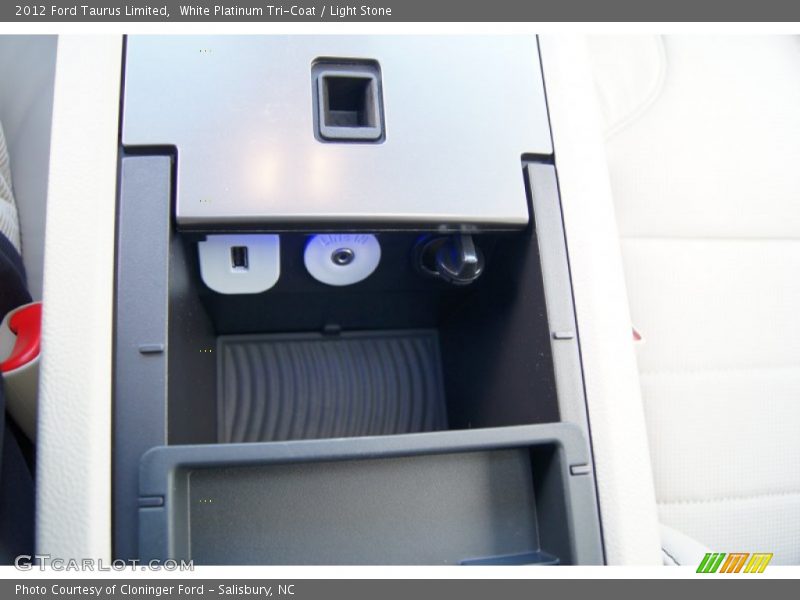 White Platinum Tri-Coat / Light Stone 2012 Ford Taurus Limited