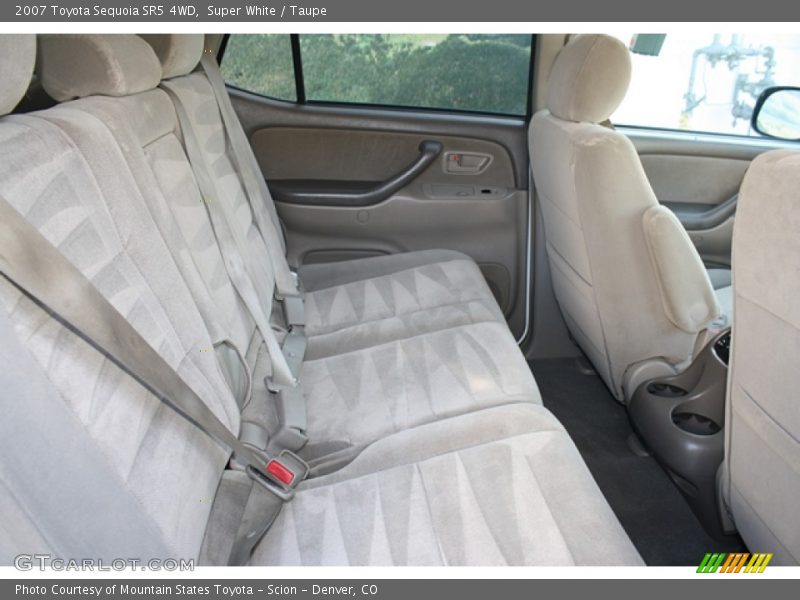 Super White / Taupe 2007 Toyota Sequoia SR5 4WD