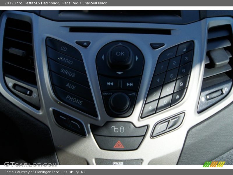 Race Red / Charcoal Black 2012 Ford Fiesta SES Hatchback
