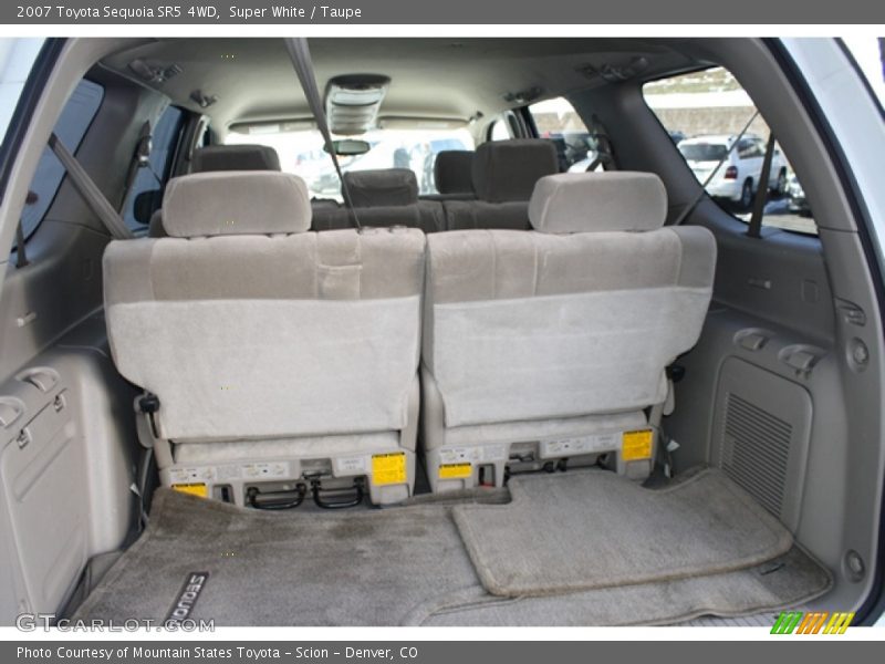 Super White / Taupe 2007 Toyota Sequoia SR5 4WD