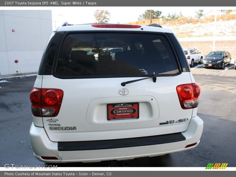 Super White / Taupe 2007 Toyota Sequoia SR5 4WD
