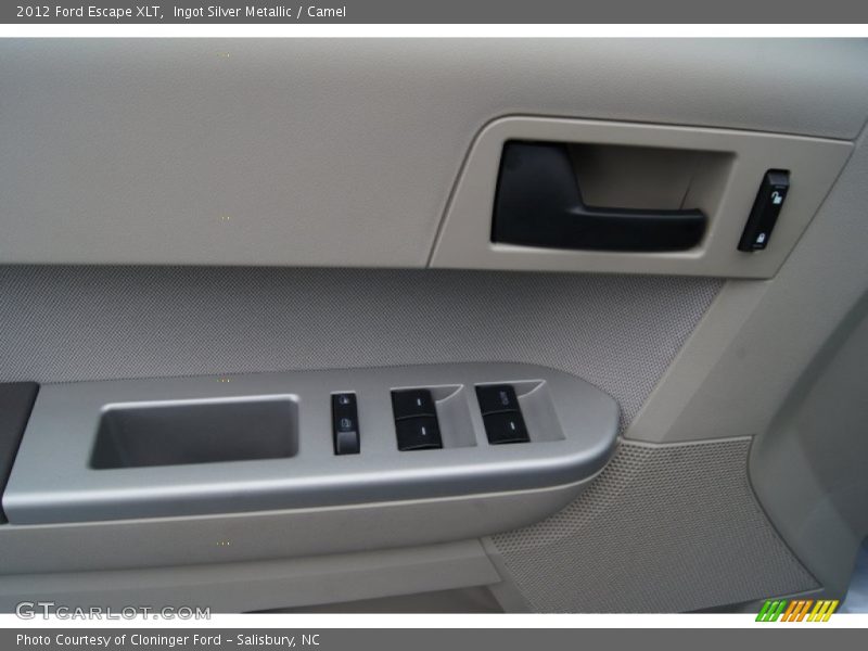 Ingot Silver Metallic / Camel 2012 Ford Escape XLT