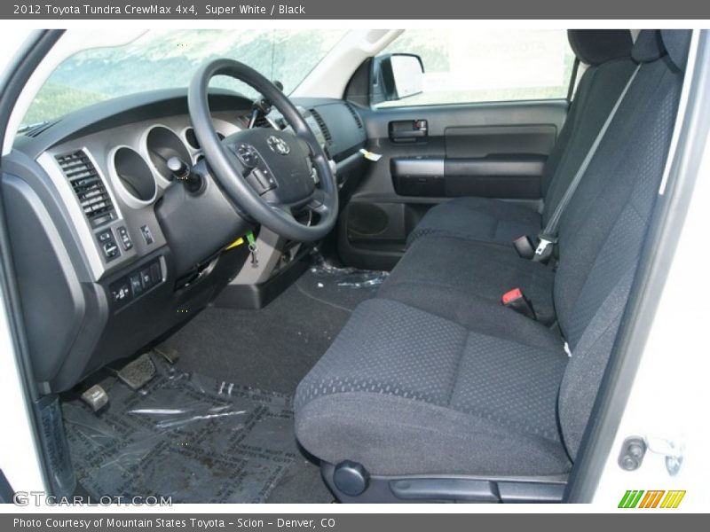Super White / Black 2012 Toyota Tundra CrewMax 4x4