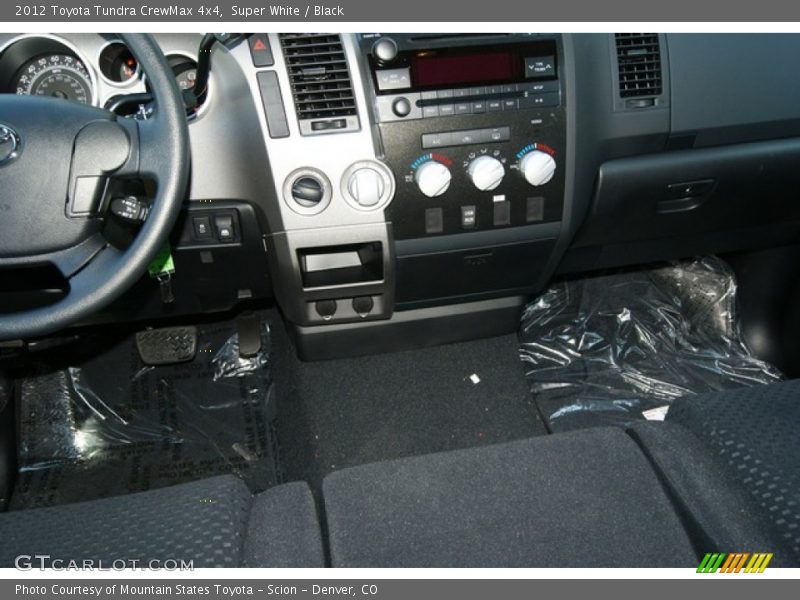 Super White / Black 2012 Toyota Tundra CrewMax 4x4