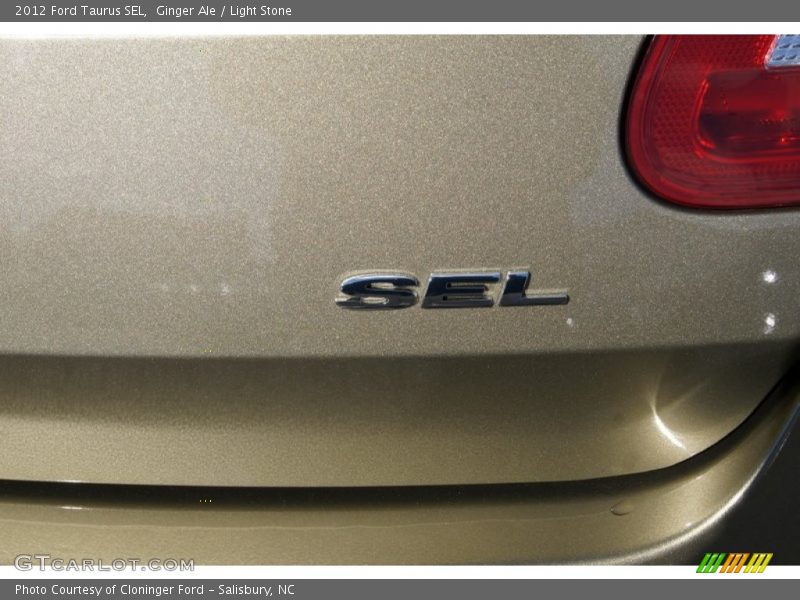  2012 Taurus SEL Logo
