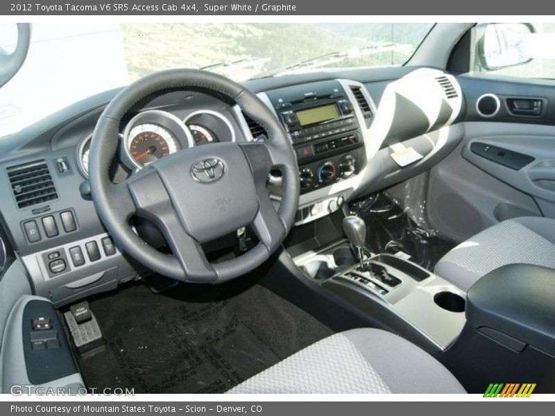 Super White / Graphite 2012 Toyota Tacoma V6 SR5 Access Cab 4x4