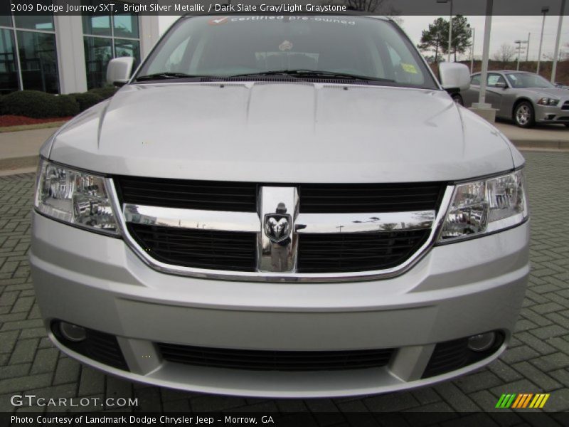 Bright Silver Metallic / Dark Slate Gray/Light Graystone 2009 Dodge Journey SXT