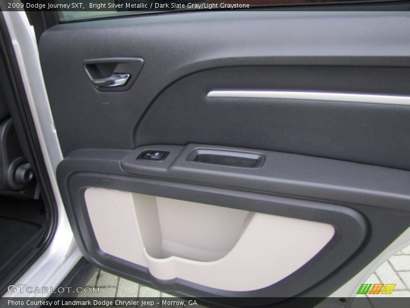 Bright Silver Metallic / Dark Slate Gray/Light Graystone 2009 Dodge Journey SXT