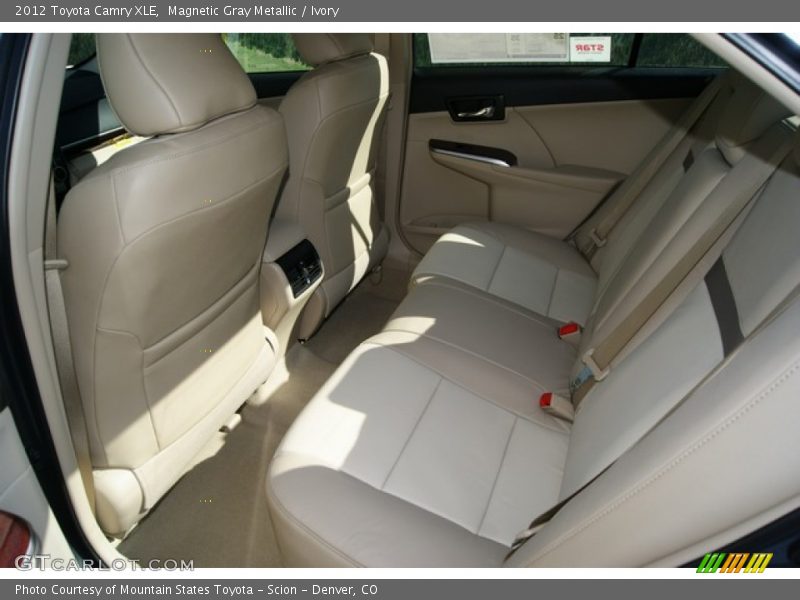Magnetic Gray Metallic / Ivory 2012 Toyota Camry XLE