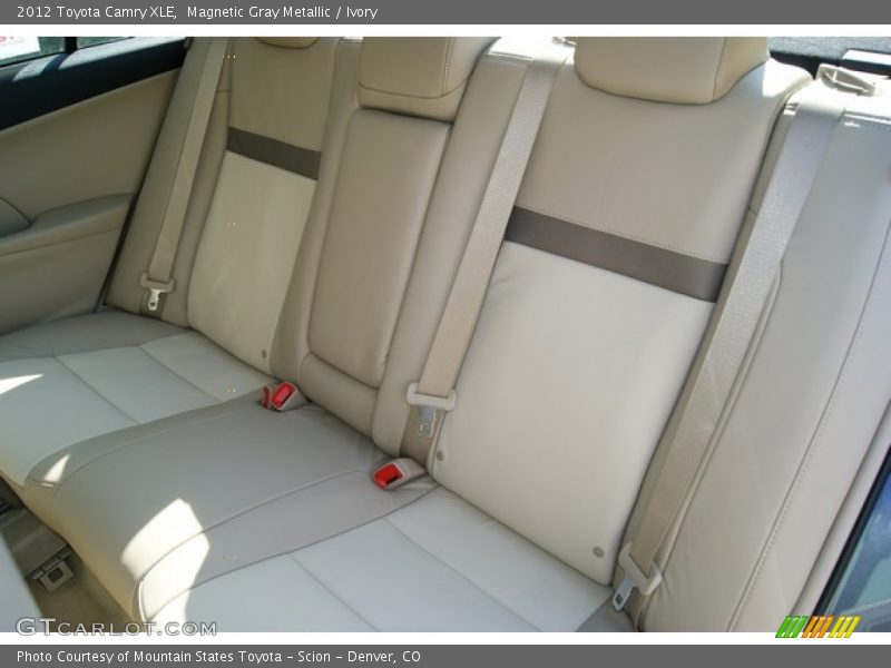Magnetic Gray Metallic / Ivory 2012 Toyota Camry XLE