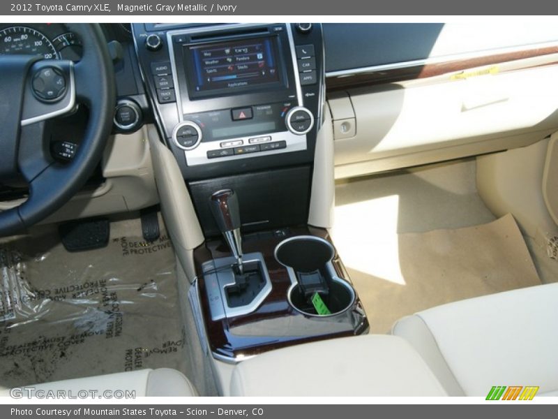Magnetic Gray Metallic / Ivory 2012 Toyota Camry XLE