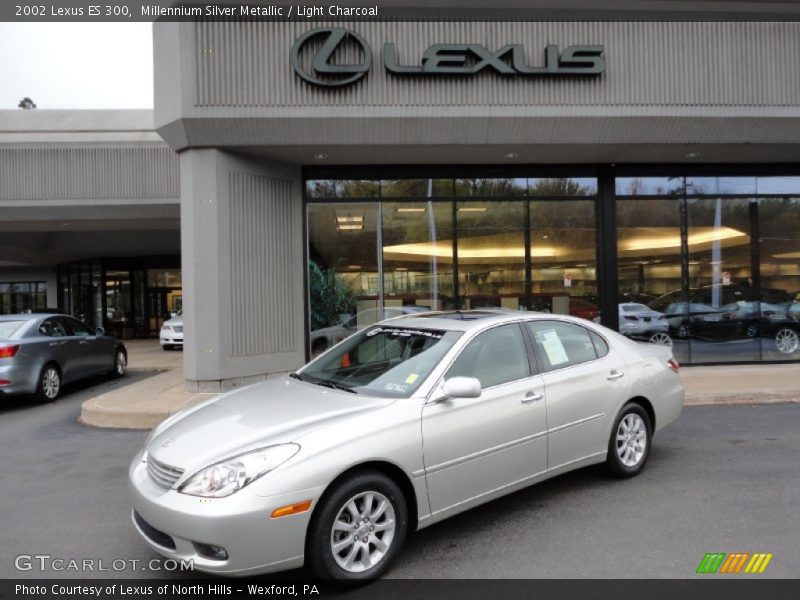 Millennium Silver Metallic / Light Charcoal 2002 Lexus ES 300