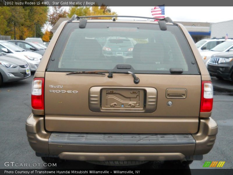 Star Gold Metallic / Beige 2002 Isuzu Rodeo LS 4WD