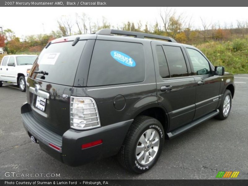 Black / Charcoal Black 2007 Mercury Mountaineer AWD