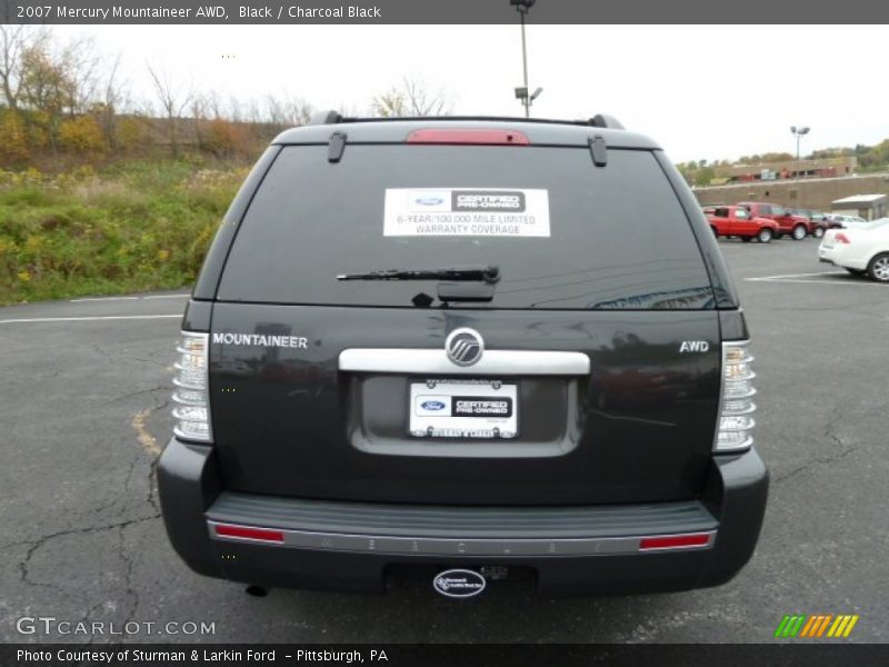 Black / Charcoal Black 2007 Mercury Mountaineer AWD