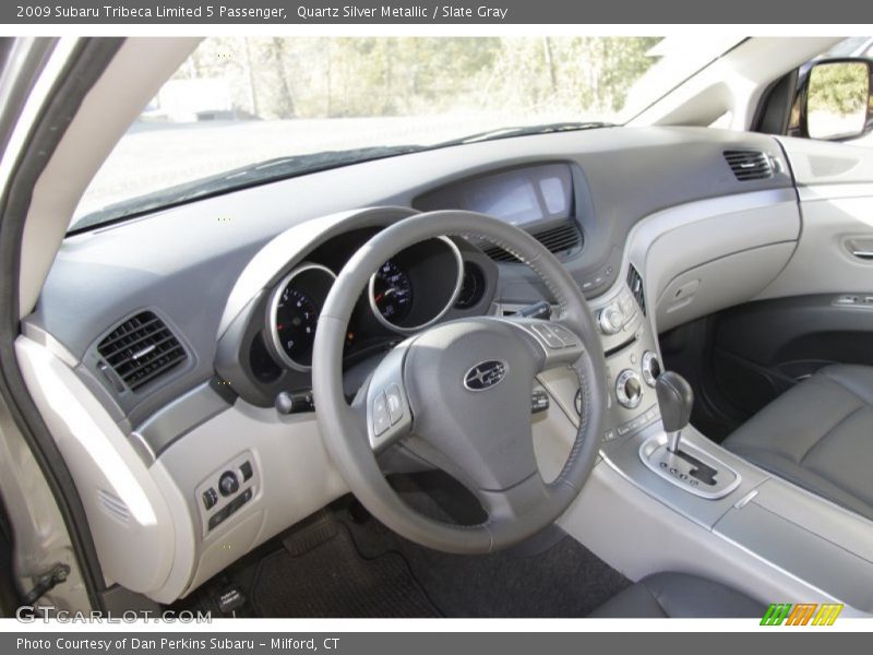  2009 Tribeca Limited 5 Passenger Slate Gray Interior