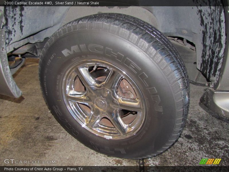Silver Sand / Neutral Shale 2000 Cadillac Escalade 4WD
