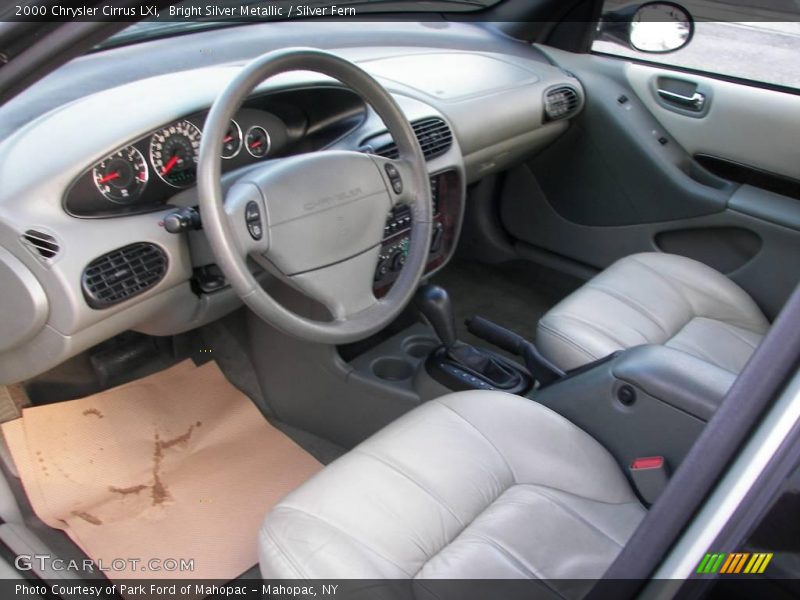 Bright Silver Metallic / Silver Fern 2000 Chrysler Cirrus LXi