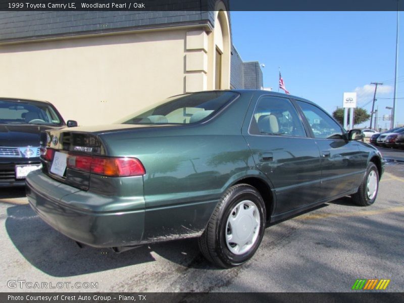 Woodland Pearl / Oak 1999 Toyota Camry LE