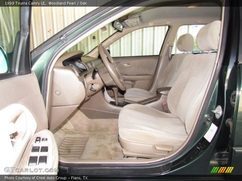 Woodland Pearl / Oak 1999 Toyota Camry LE