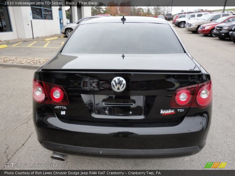 Black / Titan Black 2010 Volkswagen Jetta TDI Sedan