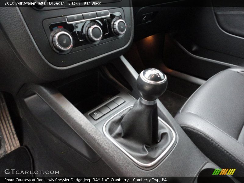 Black / Titan Black 2010 Volkswagen Jetta TDI Sedan