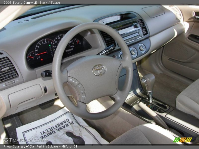 Black / Taupe 2005 Toyota Camry LE