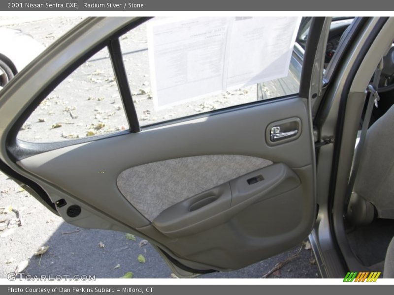 Radium Silver / Stone 2001 Nissan Sentra GXE