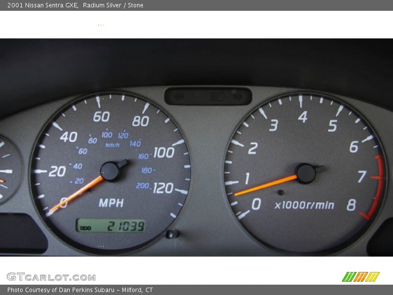 Radium Silver / Stone 2001 Nissan Sentra GXE