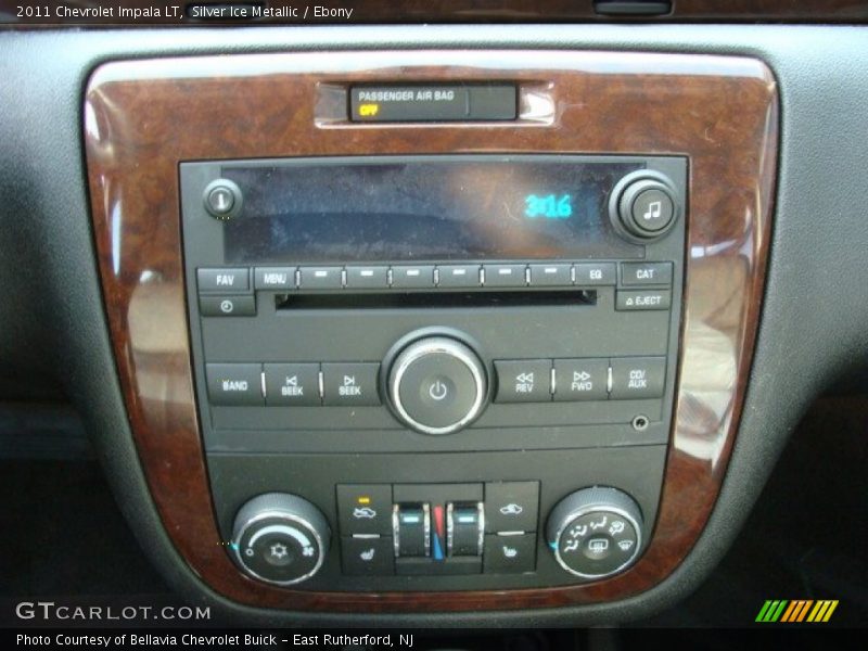 Silver Ice Metallic / Ebony 2011 Chevrolet Impala LT