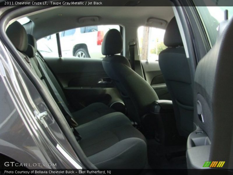 Taupe Gray Metallic / Jet Black 2011 Chevrolet Cruze LT