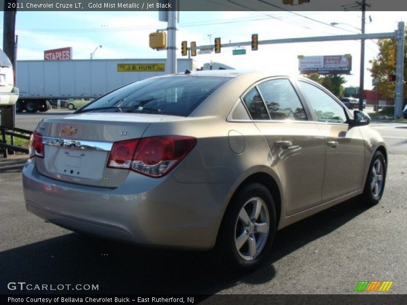 Gold Mist Metallic / Jet Black 2011 Chevrolet Cruze LT