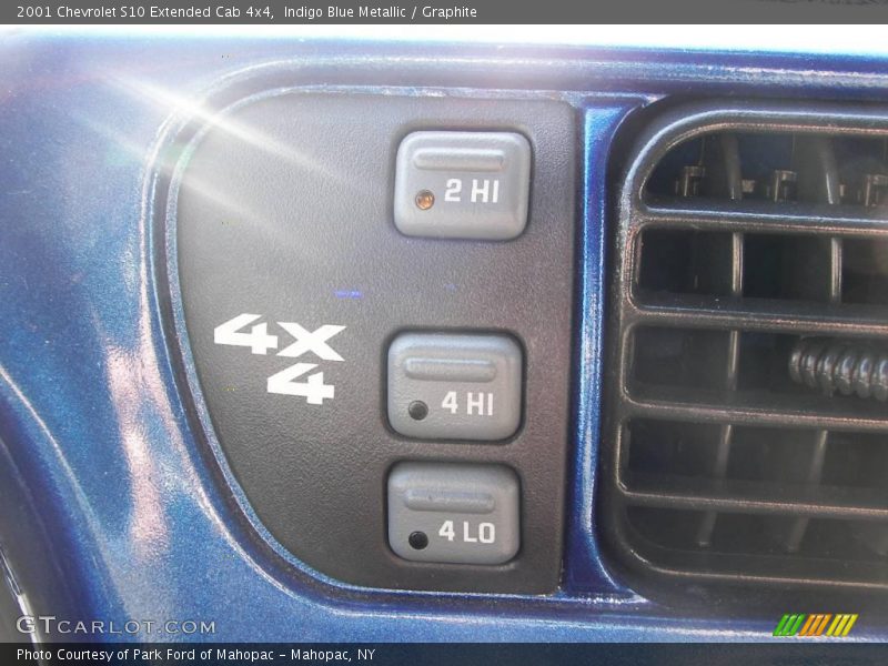 Indigo Blue Metallic / Graphite 2001 Chevrolet S10 Extended Cab 4x4
