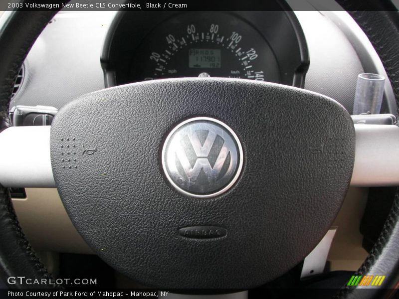 Black / Cream 2003 Volkswagen New Beetle GLS Convertible