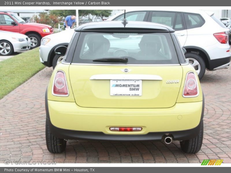 Interchange Yellow / Carbon Black 2011 Mini Cooper Hardtop