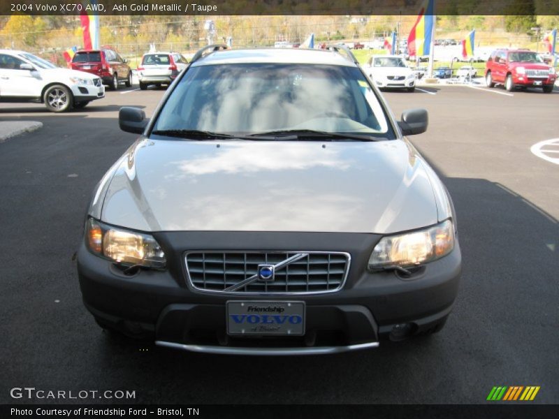 Ash Gold Metallic / Taupe 2004 Volvo XC70 AWD