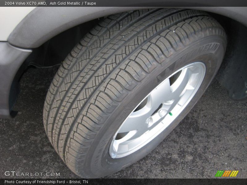 Ash Gold Metallic / Taupe 2004 Volvo XC70 AWD